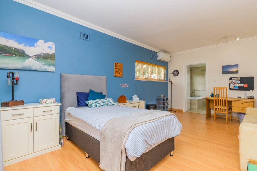 5 Bedroom Property for Sale in Woodside KwaZulu-Natal