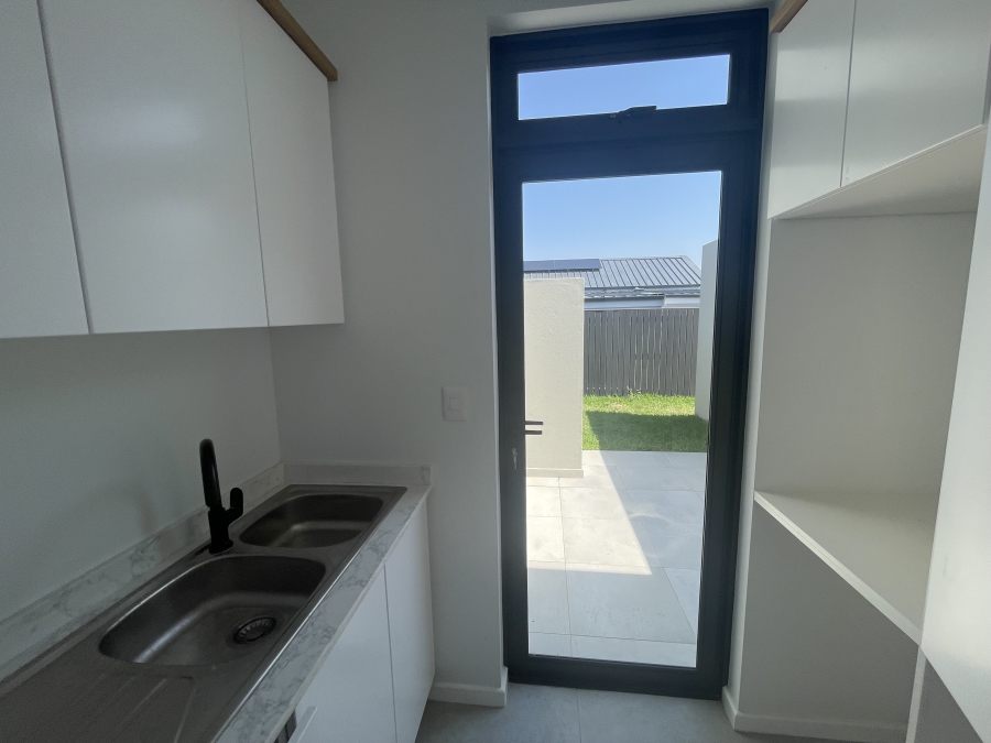 4 Bedroom Property for Sale in Elaleni Coastal Forest Estate KwaZulu-Natal