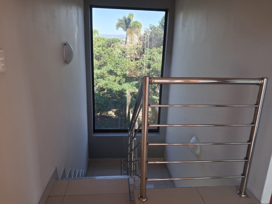 5 Bedroom Property for Sale in Palm Lakes Estate KwaZulu-Natal