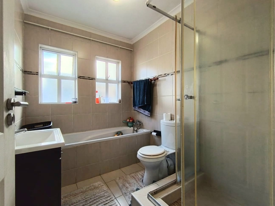 3 Bedroom Property for Sale in Caledon Estate KwaZulu-Natal