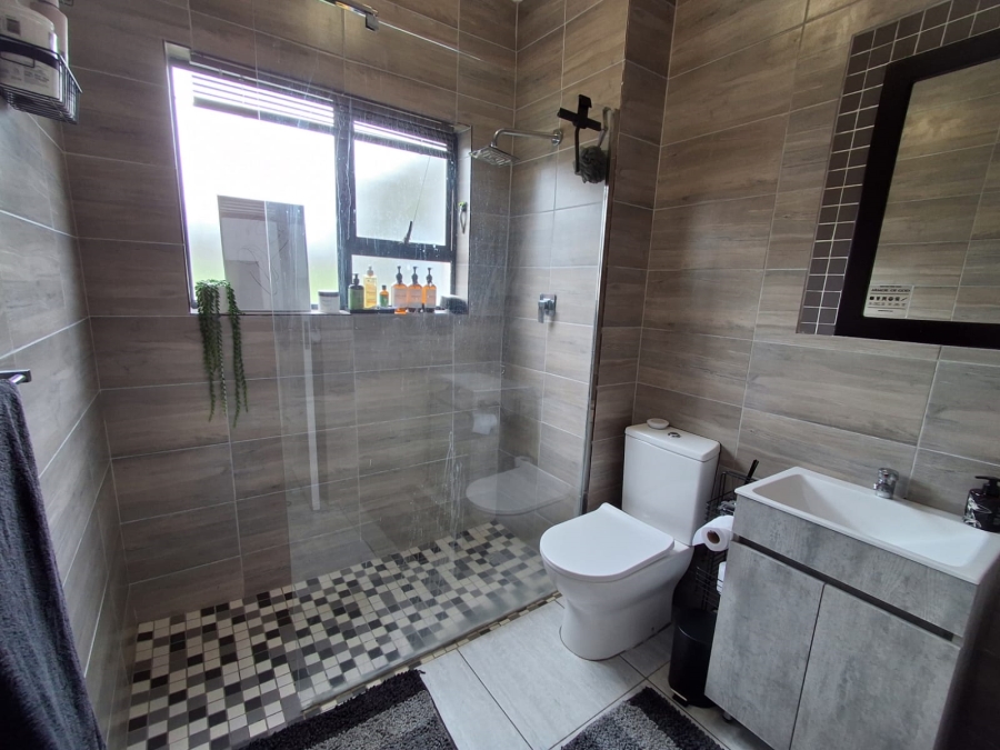 2 Bedroom Property for Sale in Palm Lakes Estate KwaZulu-Natal