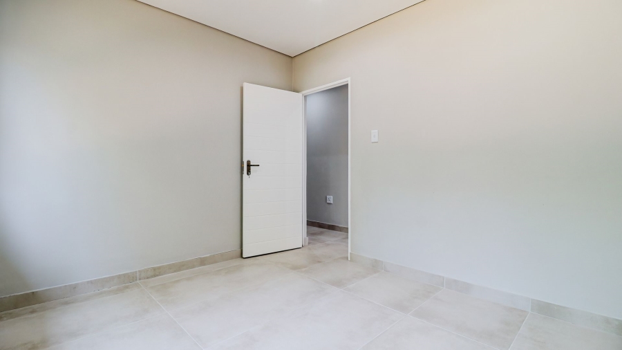 To Let 3 Bedroom Property for Rent in Pennington KwaZulu-Natal