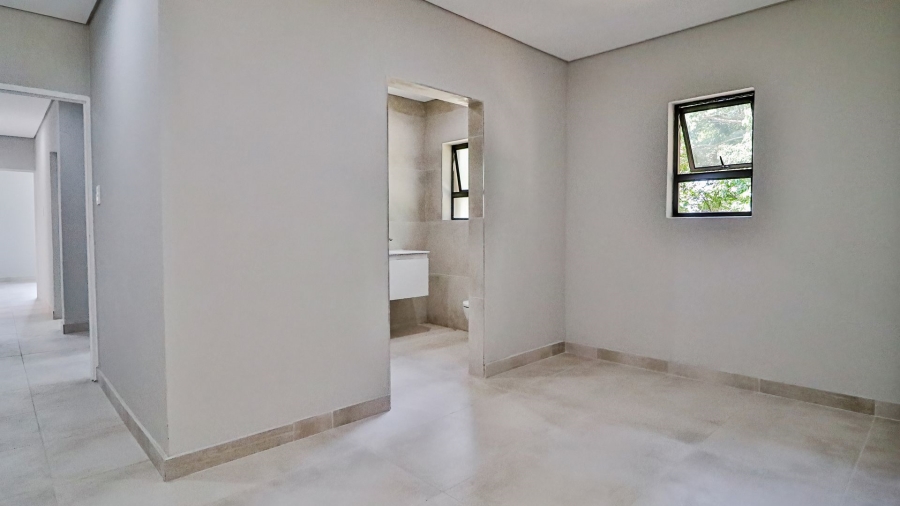 To Let 3 Bedroom Property for Rent in Pennington KwaZulu-Natal