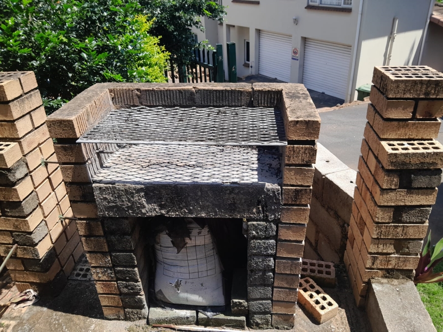 4 Bedroom Property for Sale in Amanzimtoti KwaZulu-Natal