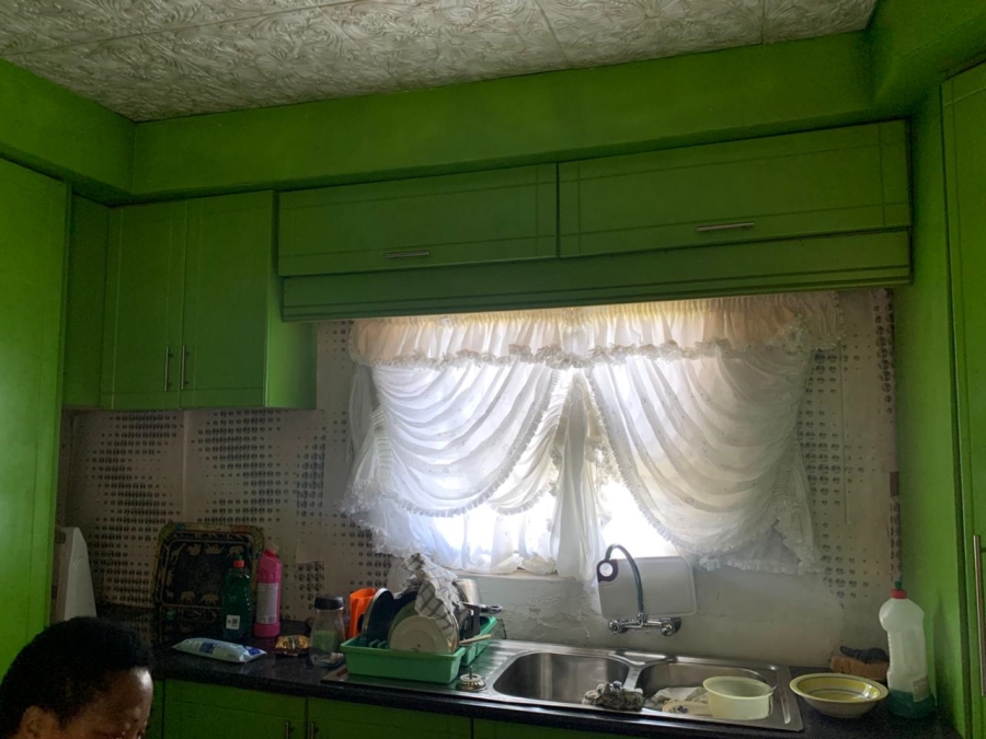 2 Bedroom Property for Sale in Madadeni KwaZulu-Natal