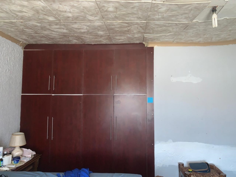 2 Bedroom Property for Sale in Madadeni KwaZulu-Natal