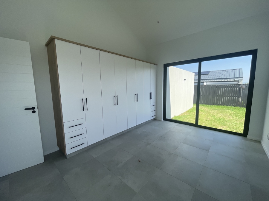 4 Bedroom Property for Sale in Elaleni Coastal Forest Estate KwaZulu-Natal