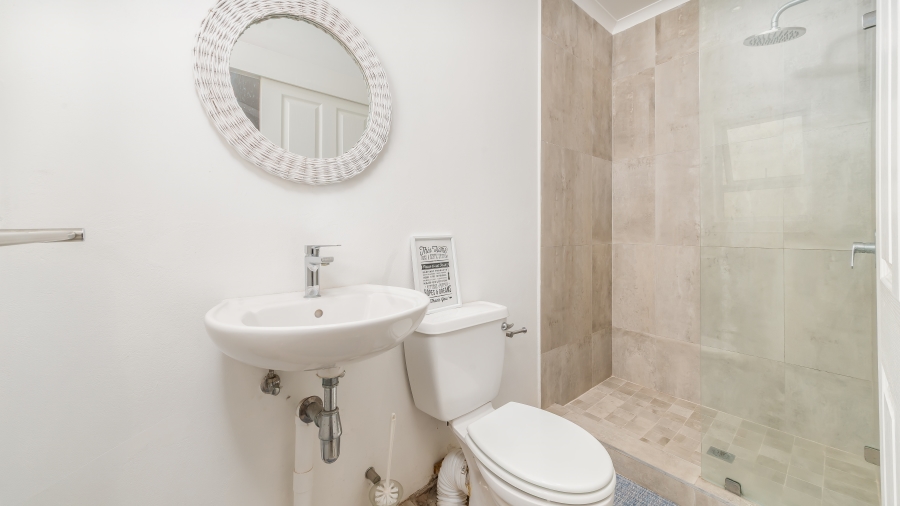 5 Bedroom Property for Sale in Zinkwazi Beach KwaZulu-Natal