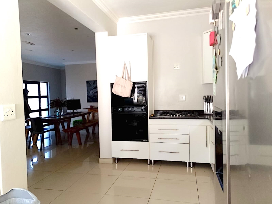 5 Bedroom Property for Sale in Palm Lakes Estate KwaZulu-Natal