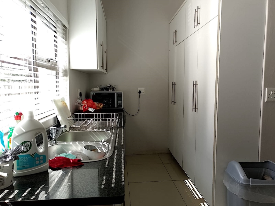 5 Bedroom Property for Sale in Palm Lakes Estate KwaZulu-Natal