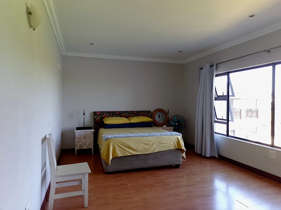 5 Bedroom Property for Sale in Palm Lakes Estate KwaZulu-Natal