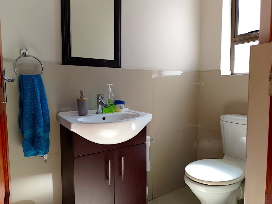 5 Bedroom Property for Sale in Palm Lakes Estate KwaZulu-Natal