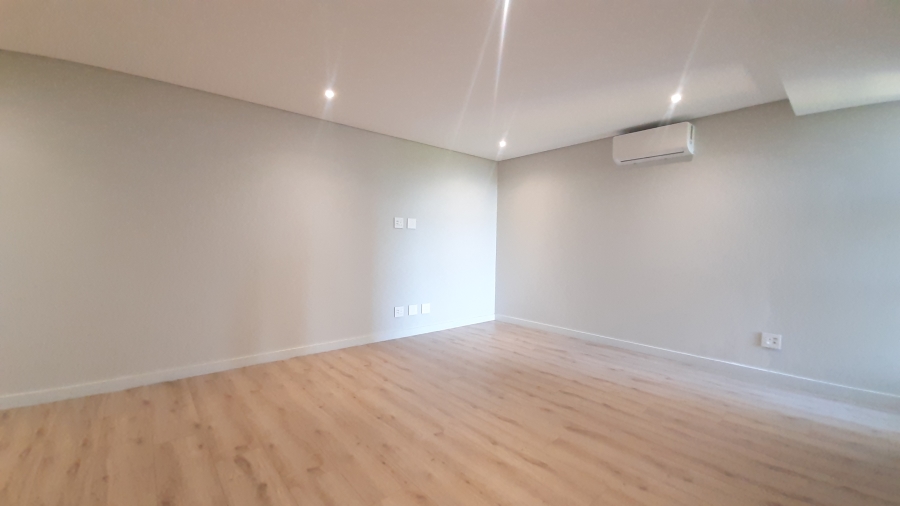 3 Bedroom Property for Sale in La Lucia KwaZulu-Natal