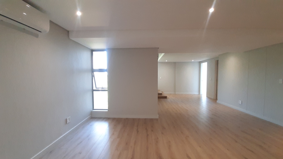 3 Bedroom Property for Sale in La Lucia KwaZulu-Natal