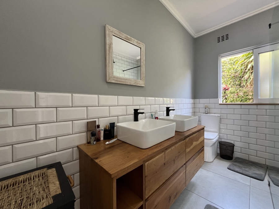 3 Bedroom Property for Sale in Shakas Rock KwaZulu-Natal