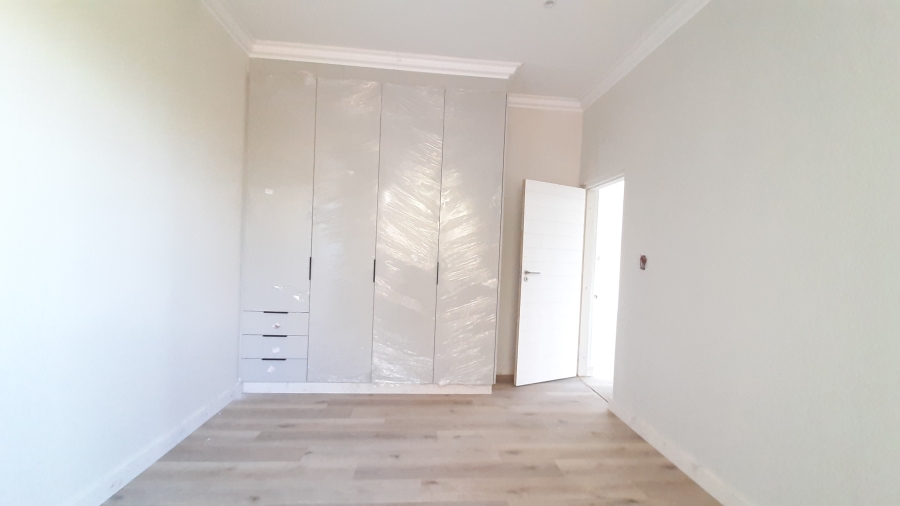 4 Bedroom Property for Sale in New Salt Rock City KwaZulu-Natal