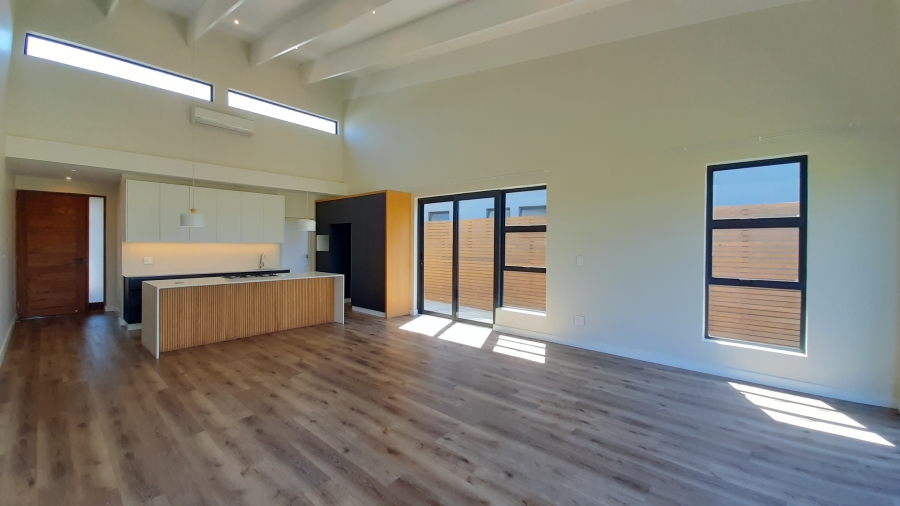 2 Bedroom Property for Sale in Salt Rock KwaZulu-Natal