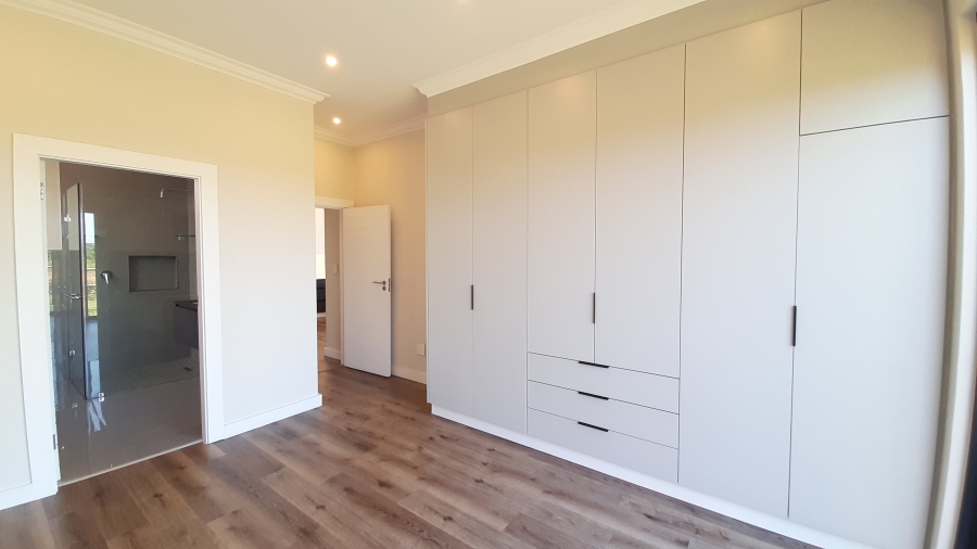 2 Bedroom Property for Sale in Salt Rock KwaZulu-Natal