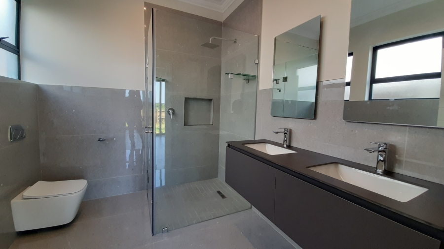 2 Bedroom Property for Sale in Salt Rock KwaZulu-Natal