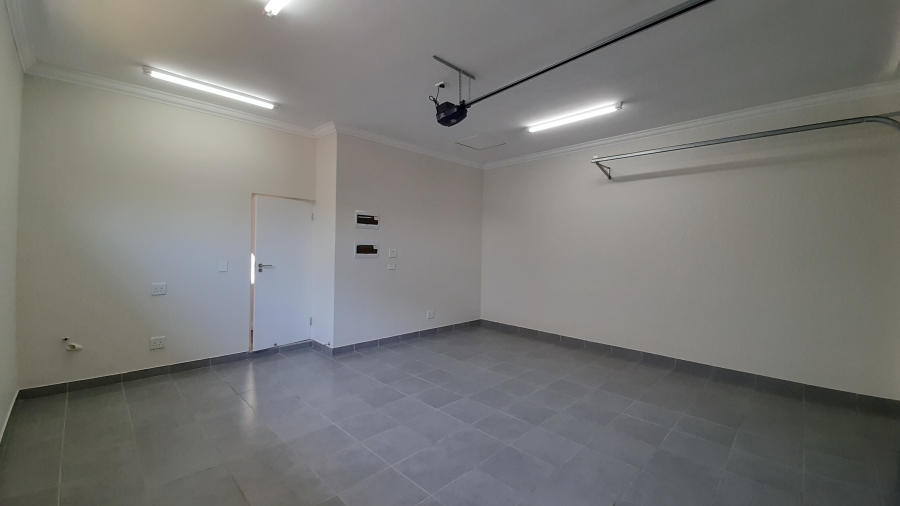 2 Bedroom Property for Sale in Salt Rock KwaZulu-Natal