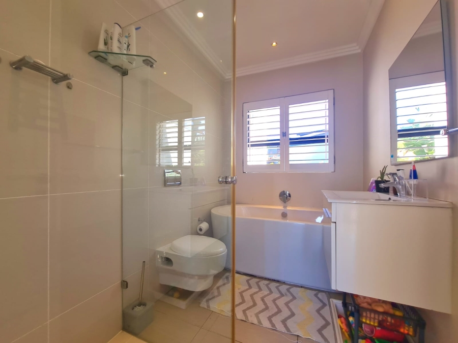 4 Bedroom Property for Sale in Palm Lakes Estate KwaZulu-Natal