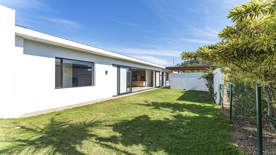 2 Bedroom Property for Sale in Sheffield Beach KwaZulu-Natal