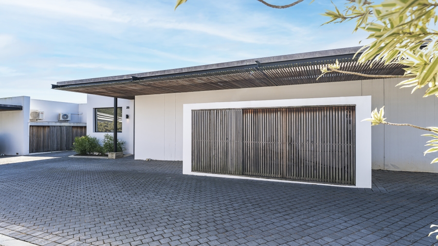 3 Bedroom Property for Sale in Sheffield Beach KwaZulu-Natal