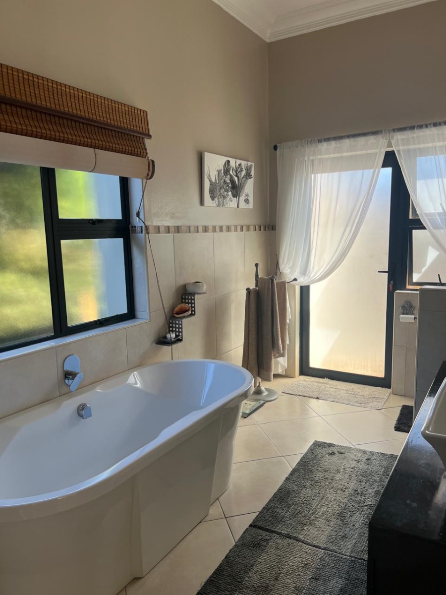 3 Bedroom Property for Sale in Zini River Estate KwaZulu-Natal