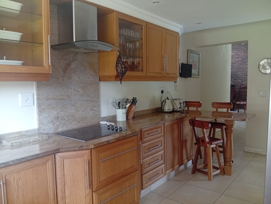 4 Bedroom Property for Sale in Kloof KwaZulu-Natal