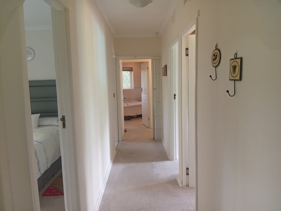 4 Bedroom Property for Sale in Kloof KwaZulu-Natal