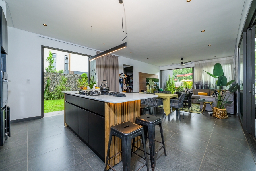 4 Bedroom Property for Sale in Elaleni Coastal Forest Estate KwaZulu-Natal