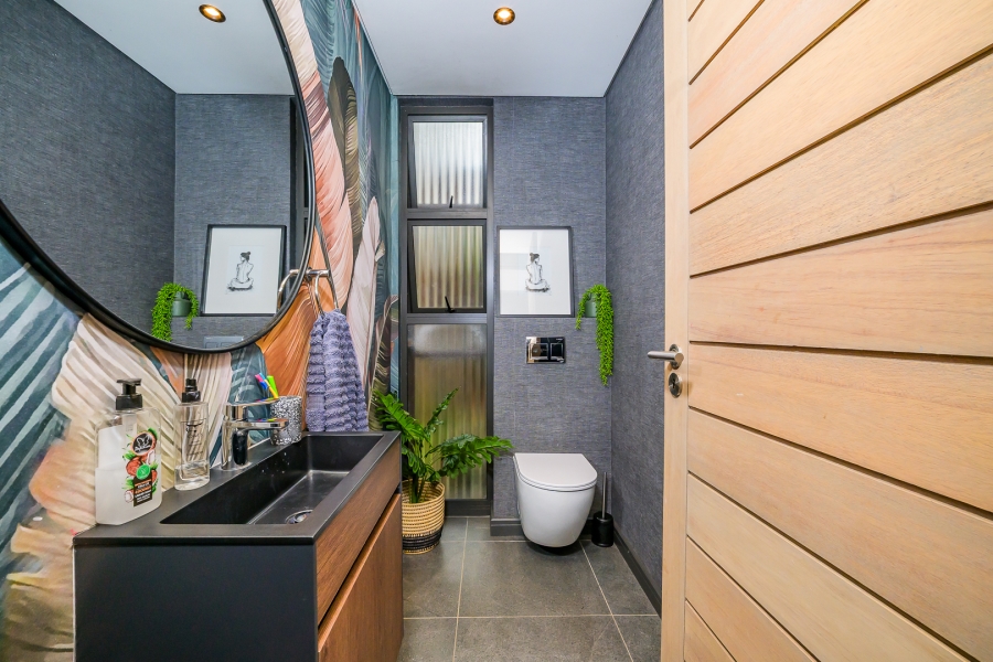 4 Bedroom Property for Sale in Elaleni Coastal Forest Estate KwaZulu-Natal