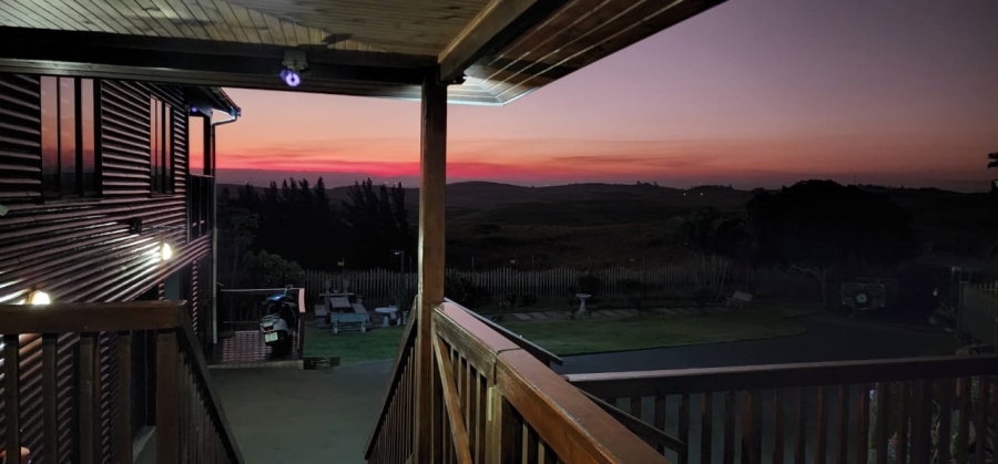 3 Bedroom Property for Sale in Tinley Manor KwaZulu-Natal