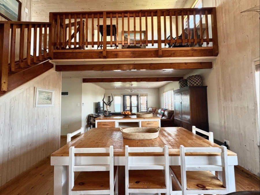 3 Bedroom Property for Sale in Tinley Manor KwaZulu-Natal