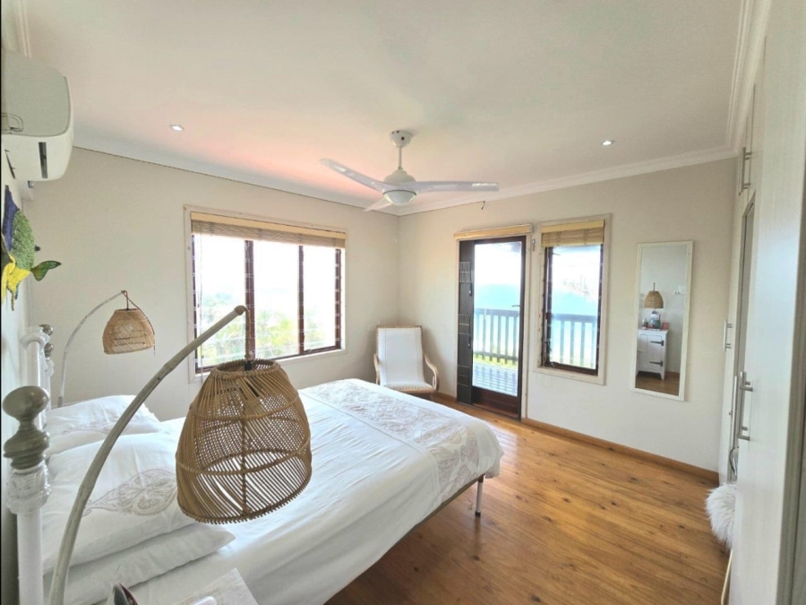 3 Bedroom Property for Sale in Tinley Manor KwaZulu-Natal