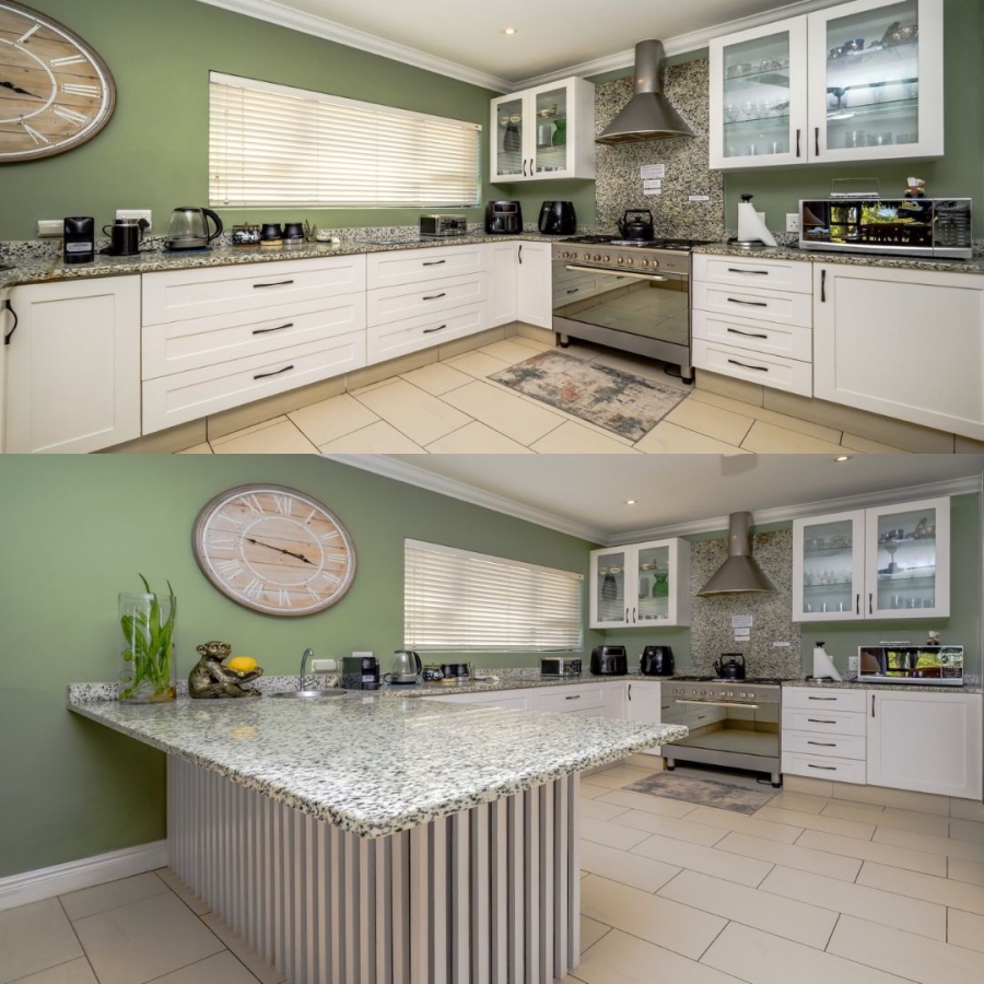 To Let 4 Bedroom Property for Rent in Sheffield Beach KwaZulu-Natal