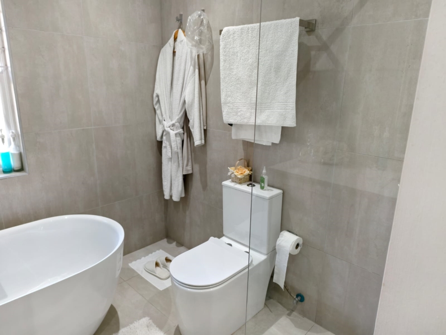 3 Bedroom Property for Sale in Shortens Country Estate KwaZulu-Natal