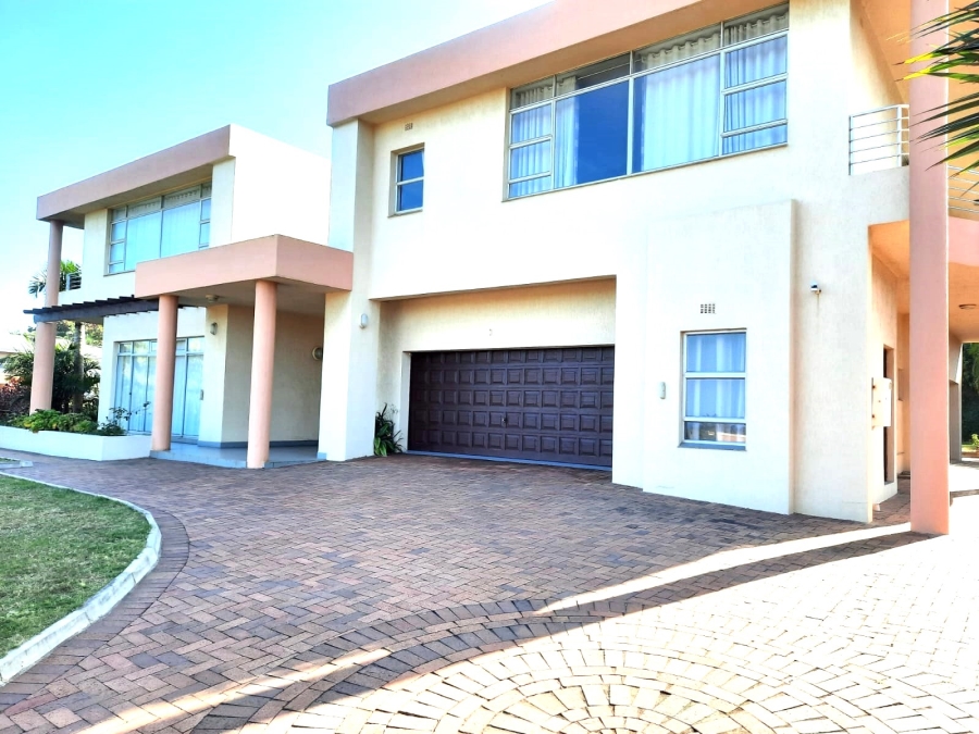 5 Bedroom Property for Sale in La Mercy KwaZulu-Natal