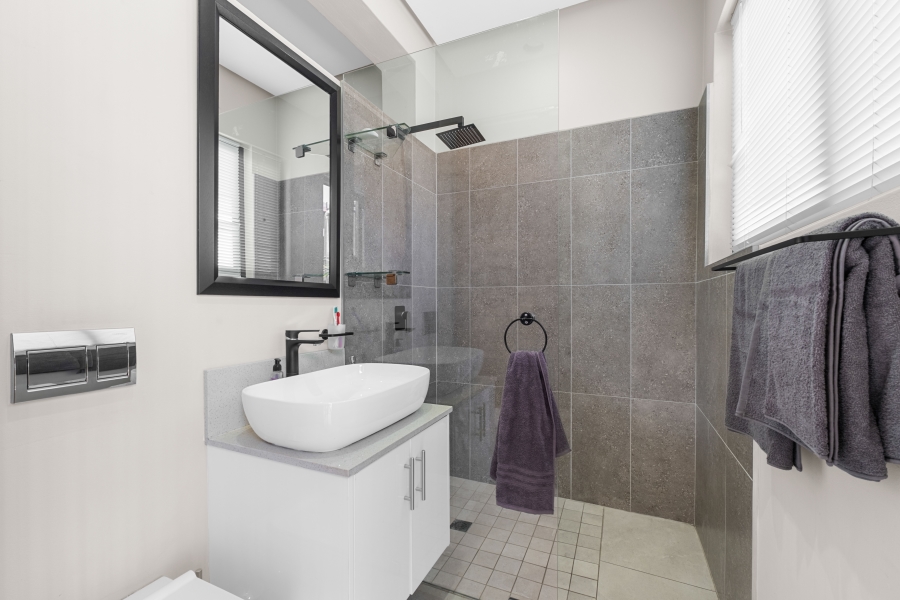 5 Bedroom Property for Sale in Dunkirk Estate KwaZulu-Natal