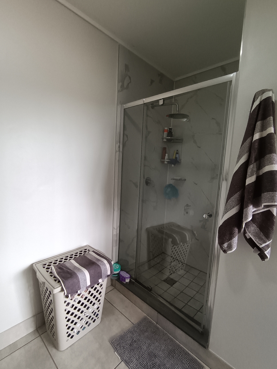 3 Bedroom Property for Sale in Izinga KwaZulu-Natal