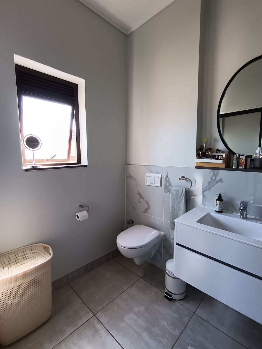 To Let 2 Bedroom Property for Rent in Izinga Estate KwaZulu-Natal