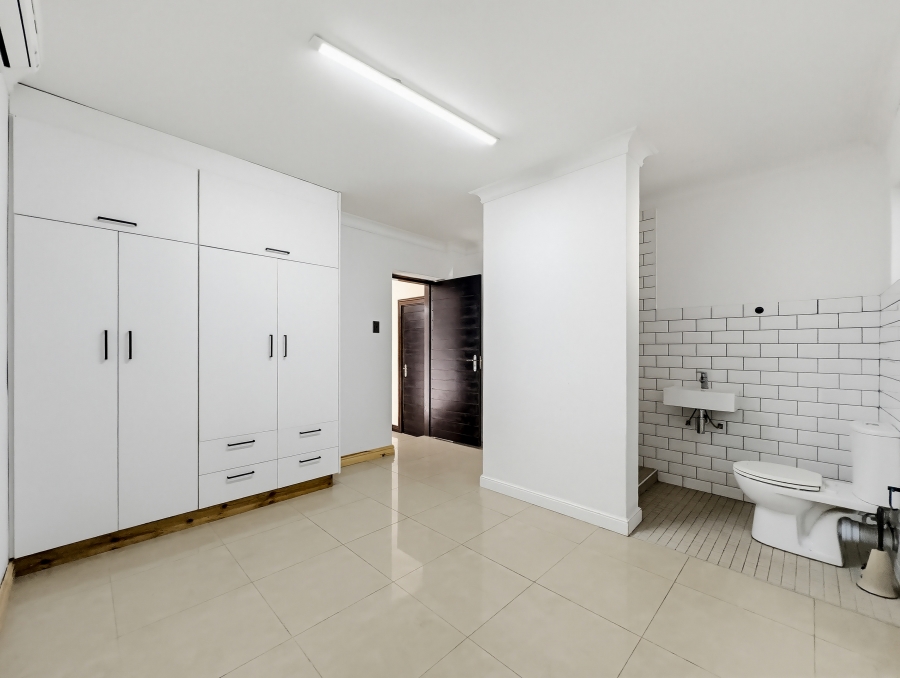 4 Bedroom Property for Sale in Dunkirk Estate KwaZulu-Natal