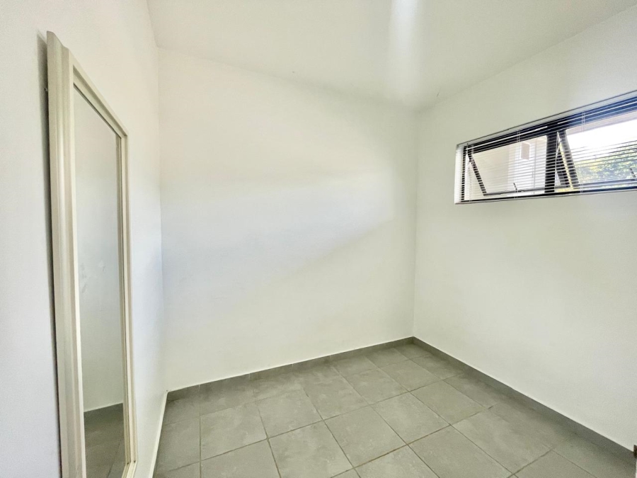 To Let 2 Bedroom Property for Rent in Sheffield Beach KwaZulu-Natal