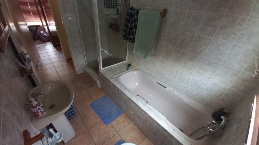 To Let 3 Bedroom Property for Rent in Birdswood KwaZulu-Natal