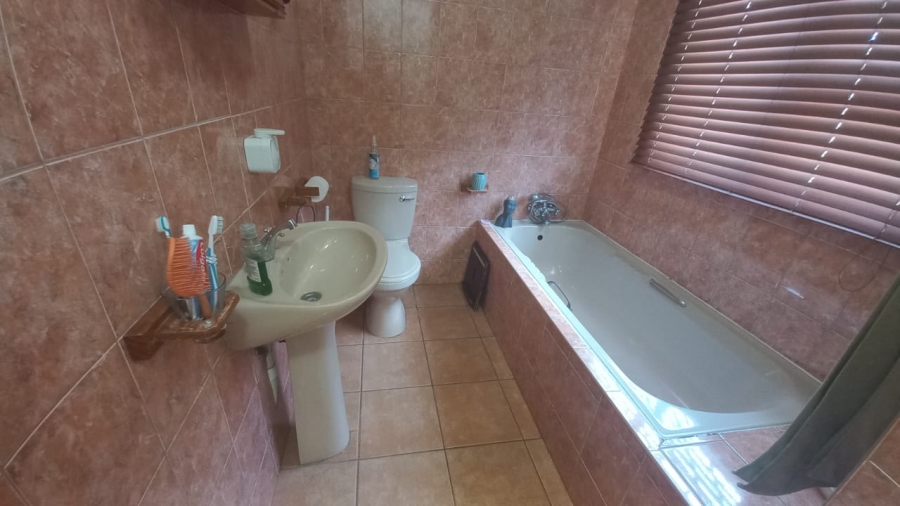 To Let 3 Bedroom Property for Rent in Birdswood KwaZulu-Natal