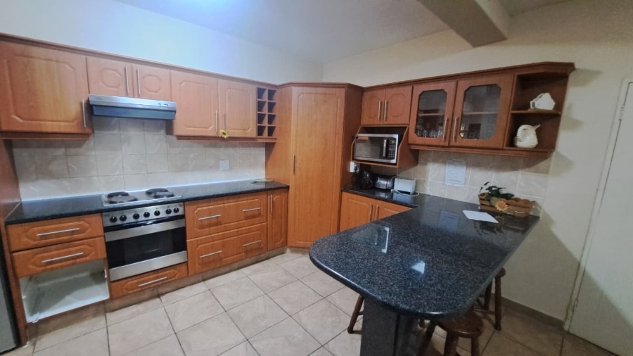 To Let 3 Bedroom Property for Rent in Meer En See KwaZulu-Natal