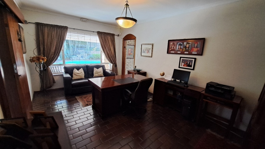 3 Bedroom Property for Sale in Meer En See KwaZulu-Natal