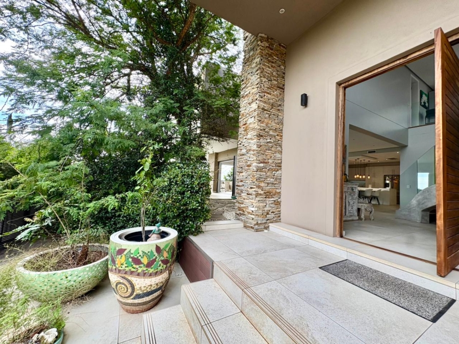 To Let 5 Bedroom Property for Rent in Izinga Park KwaZulu-Natal