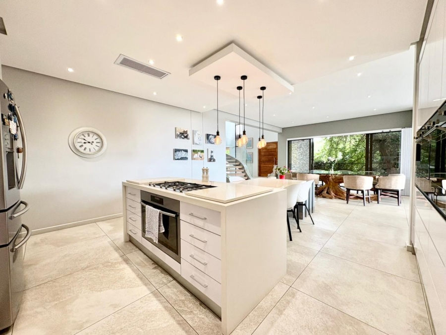 To Let 5 Bedroom Property for Rent in Izinga Park KwaZulu-Natal