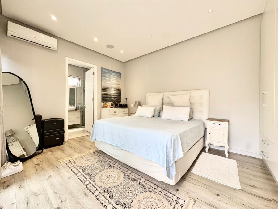 To Let 5 Bedroom Property for Rent in Izinga Park KwaZulu-Natal